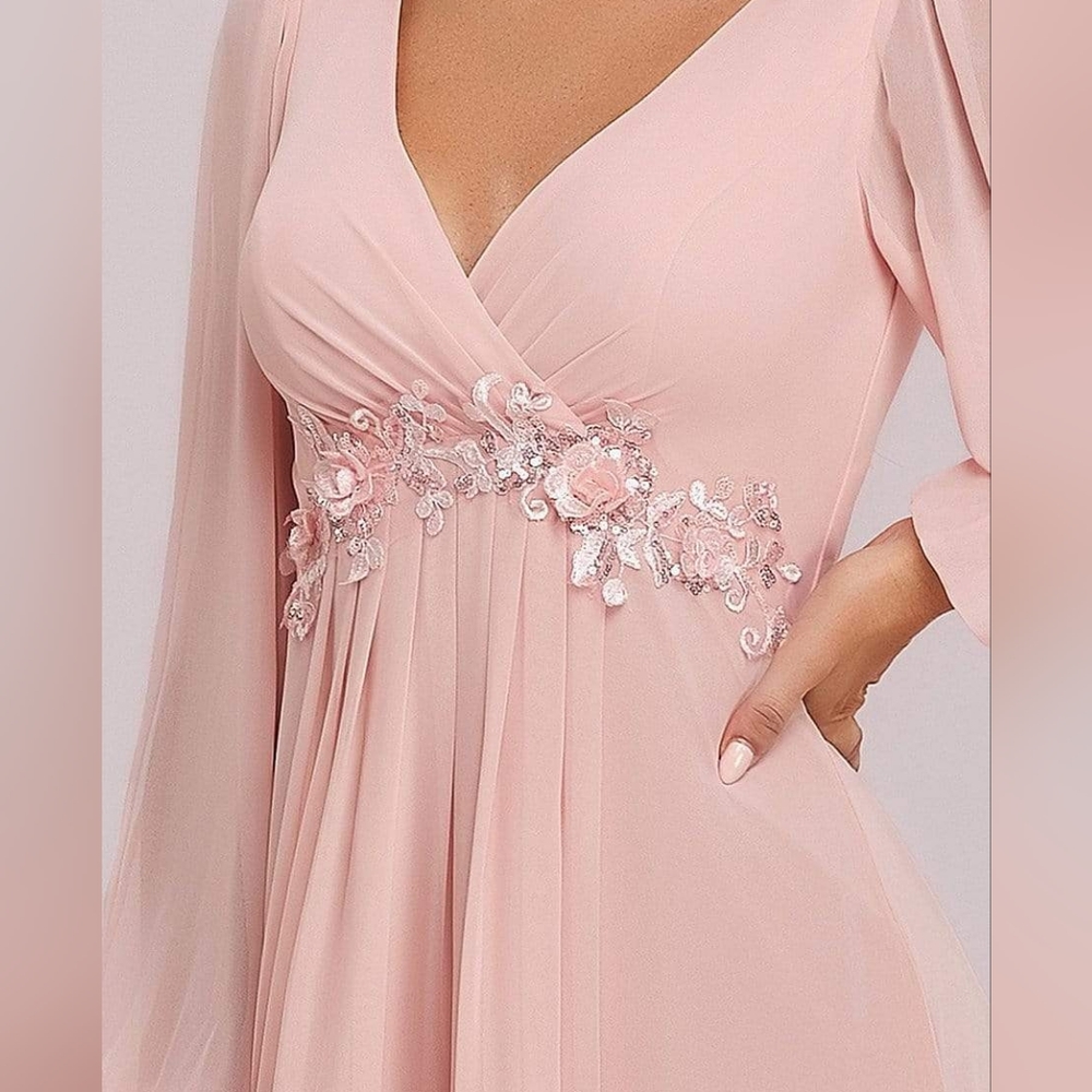Elegant Chiffon V-Neckline Long Sleeve Formal Evening Dress - Picture 4 of 16